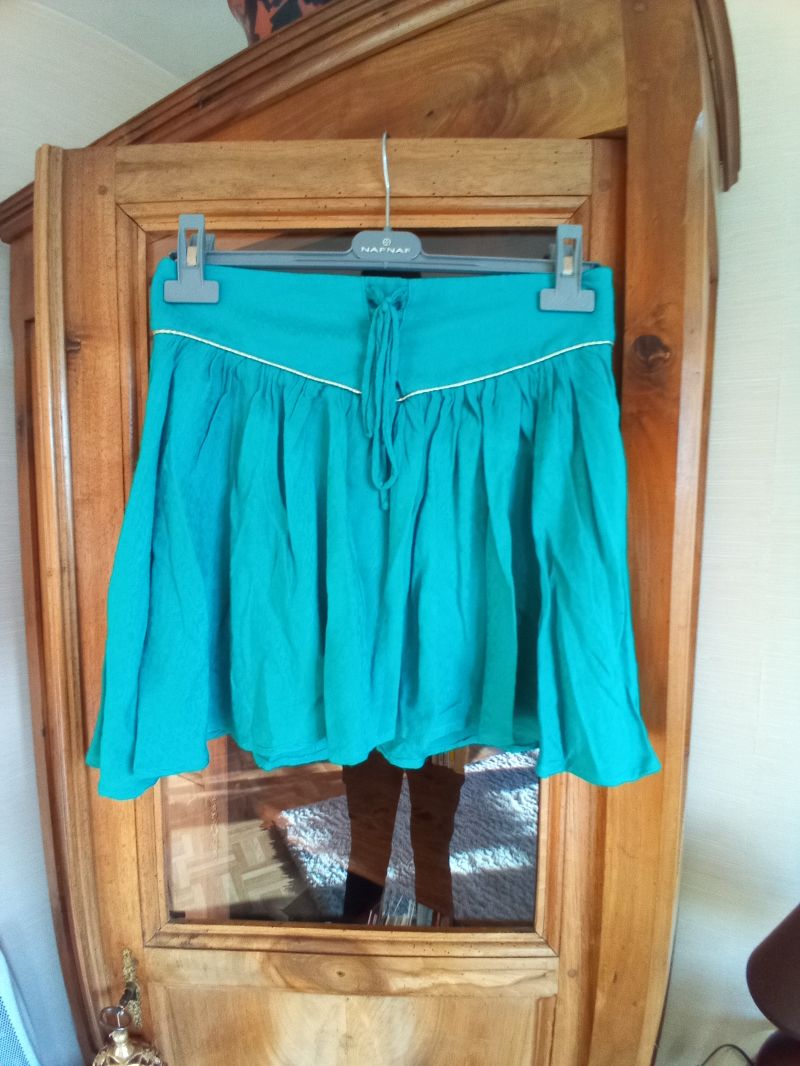 Jupe courte vert émeraude