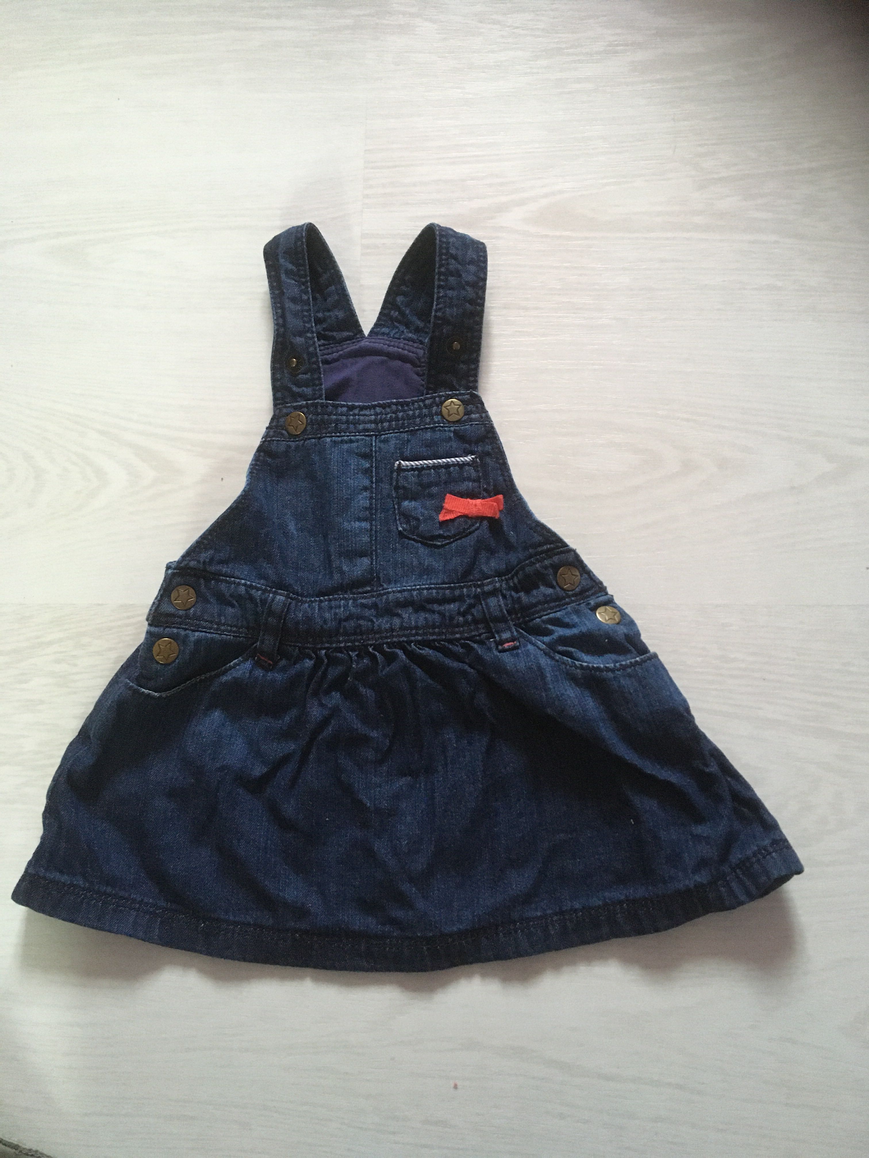 Robe à bretelles