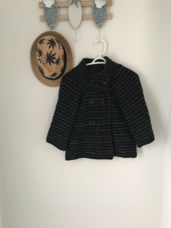 🌺 Gilet ample et court type poncho à grosse maille, col montant et manches 3/4 🌺 100% acrylique 🌺