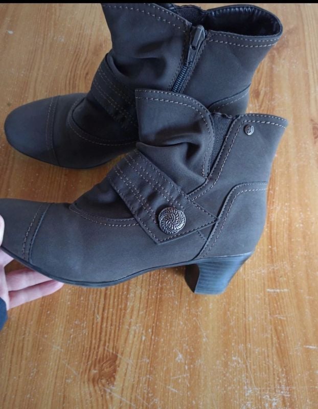 Bottines chocolat ixoo p.37
