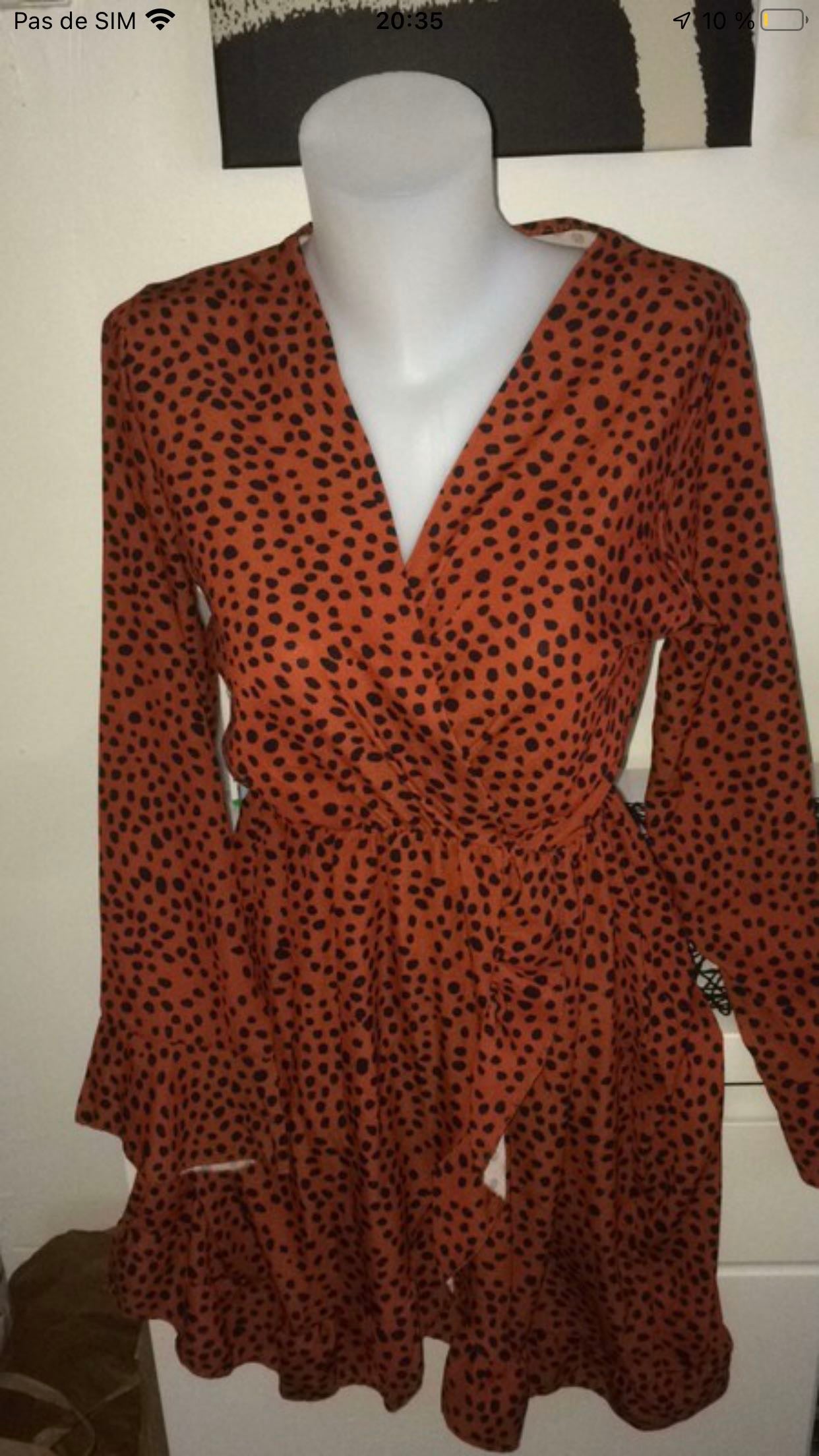 Robe noir et rouille