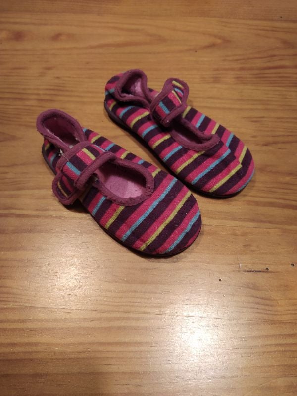 Chaussons influx taille 22