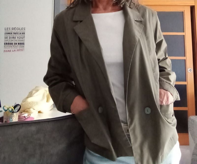 Veste kaki T 36. 3Suisses