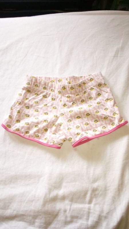 short fille 2 ans