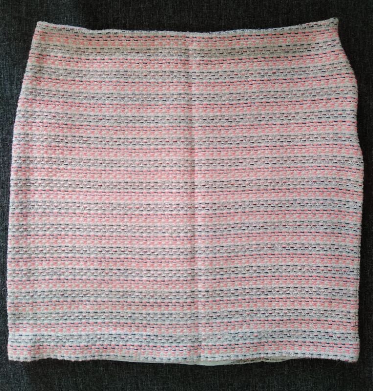 Mini jupe multicolores Naf Naf.