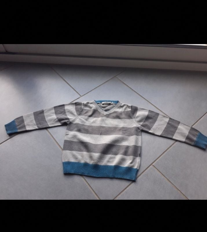 Pull col V