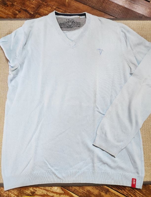Pull taille XL