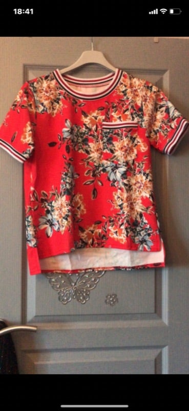 Tee shirt tendance fleurie