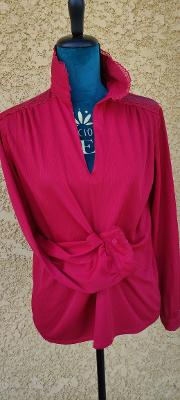 tunique vintage rouge avec dentelles