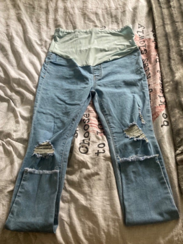 Jeans femme de grossesse taille 40
