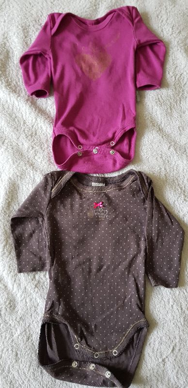 Lot de 5 bodies, marque Absorba, taille 6mois