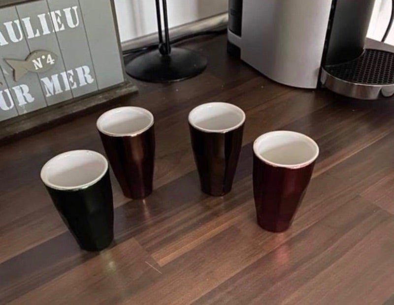 Tasses