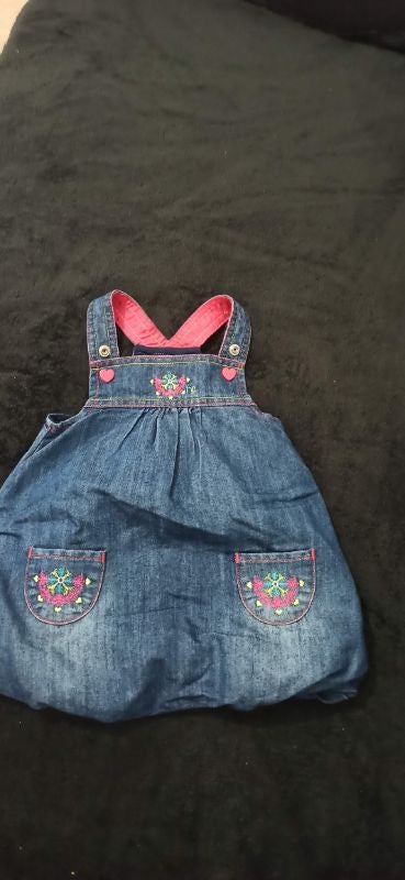 Salopette robe 9 mois