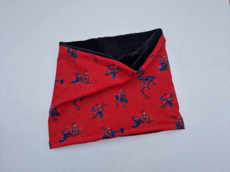Snood/cache cou spider man