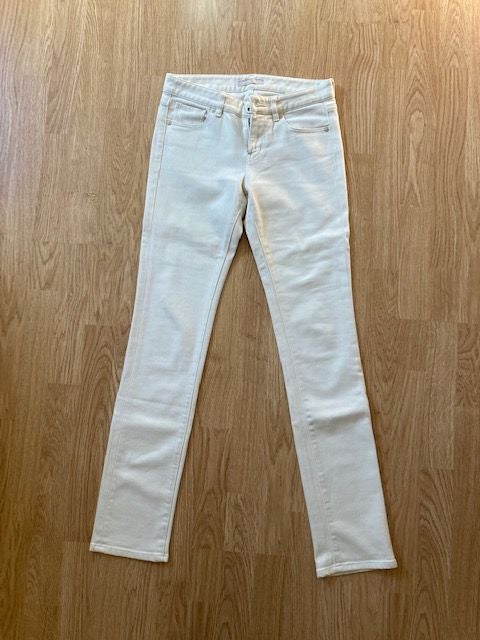 Jean blanc Uniqlo
