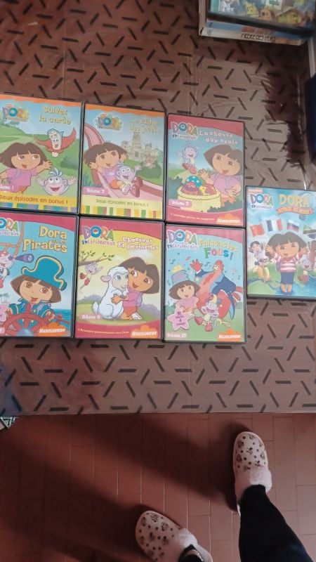 Lot dvd "dora l exploratrice"