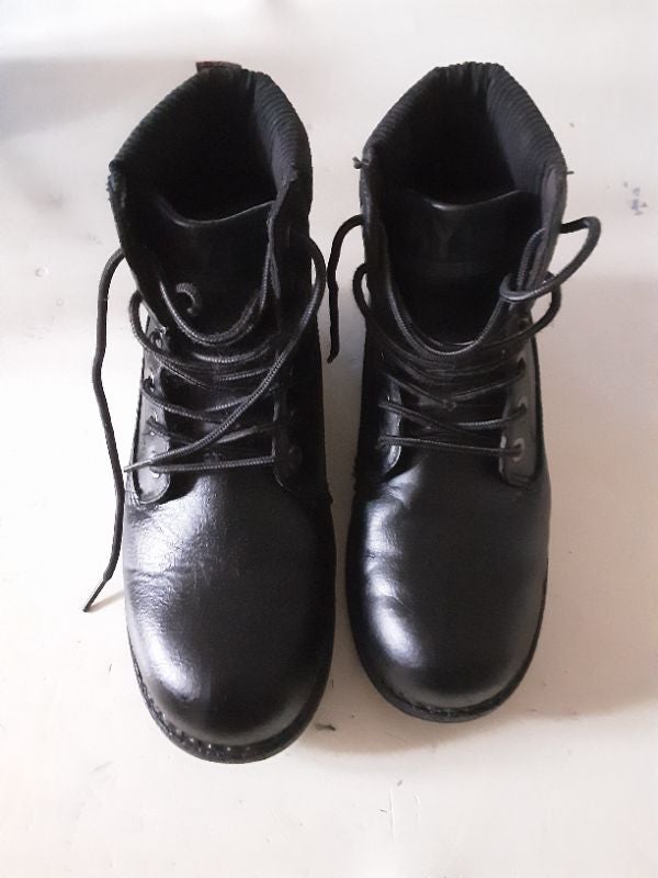 Chaussure pointure 40