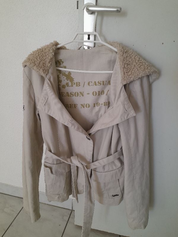 Manteau veste.