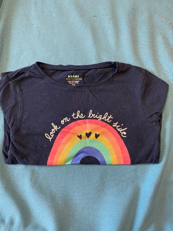 vends tee-shirt kiabi manches longues 3 ans