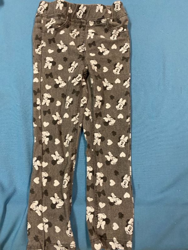 vends legging disney très bon état taille 3 ans