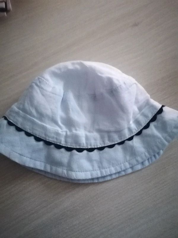Chapeau