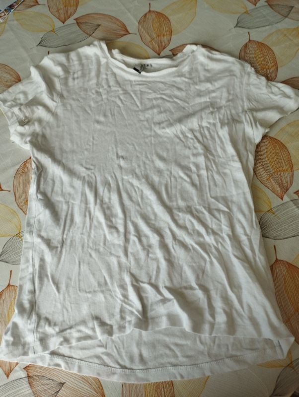 Tee shirt
