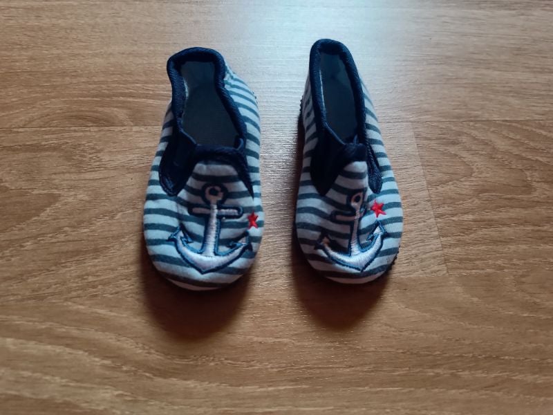 Chaussons marin 19