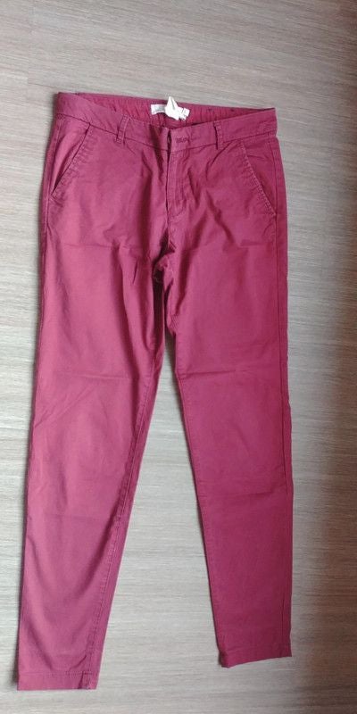 Chino neuf couleur bordeaux prune de taille 36 H&M