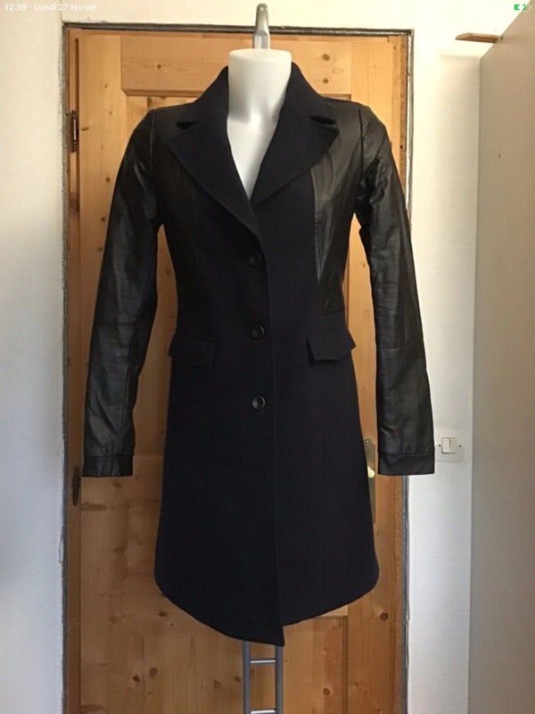 Manteau long d hiver neuf bicolore bleu marine /noir Kor@Kor collection 2018