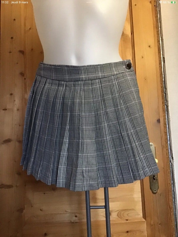 Jupe short plissée prince de galles noir et blanc vintage 2000s Tally Weijl