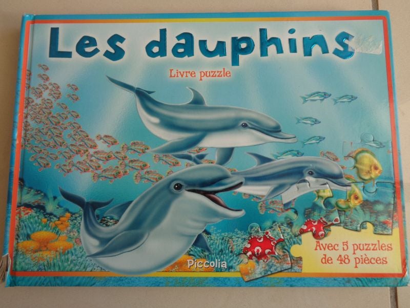 Livre jeu 5 puzzles les dauphins état neuf