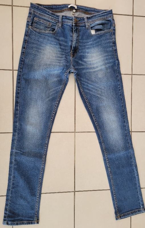 Jean Homme taille 44
