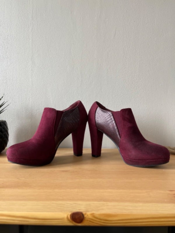 Bottines bordeau violine