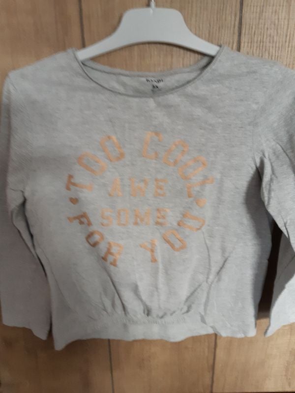 tee-shirt gris