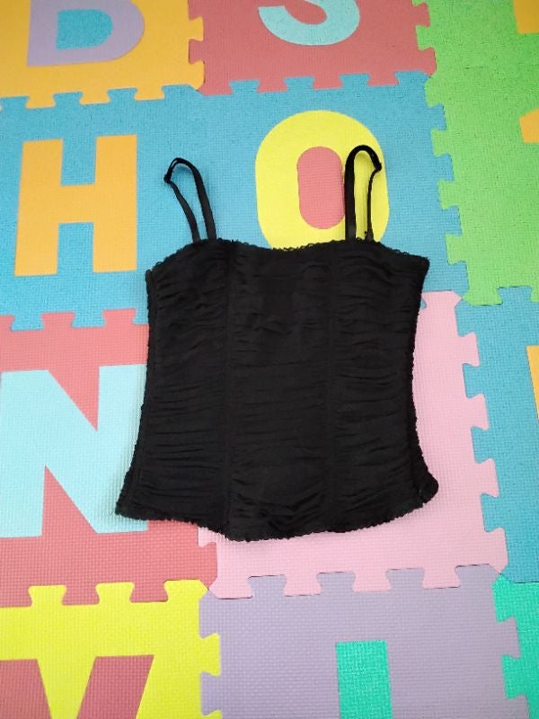 T shirt type Corset court noir élégant