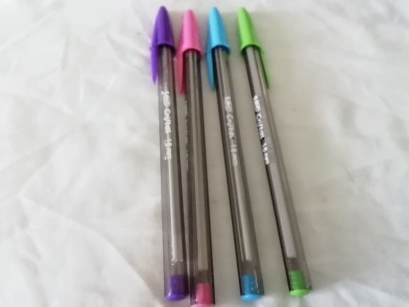 4 stylos