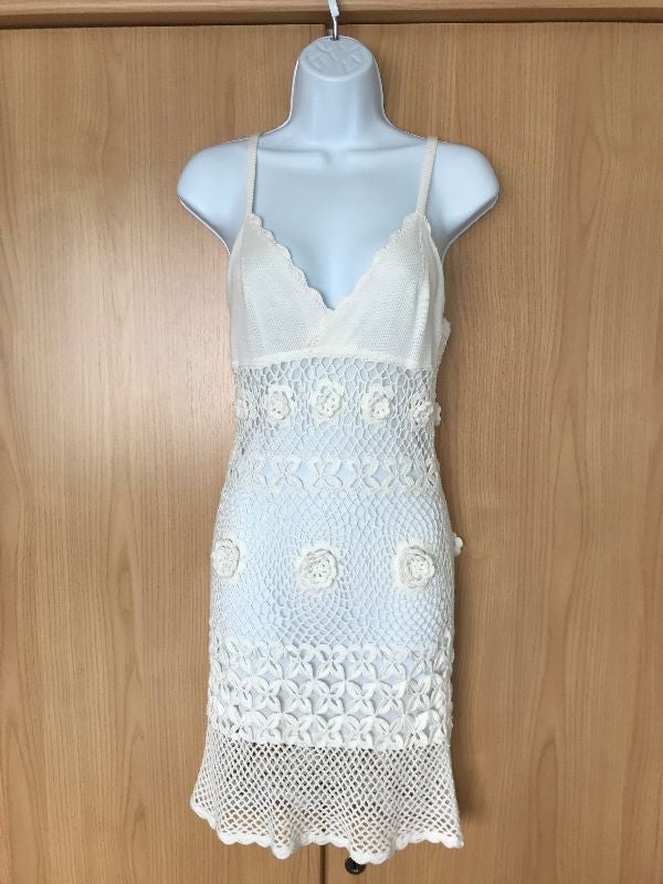 Robe fleurs trico macramé - Neuve