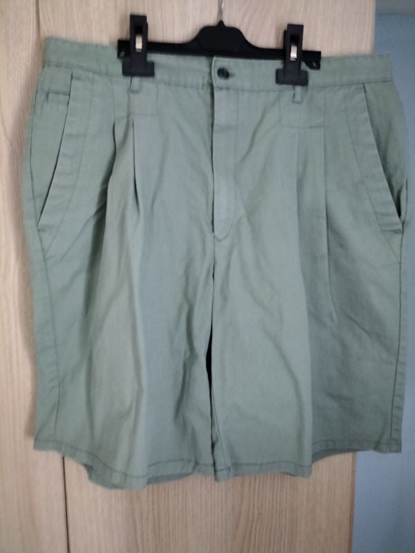 Lot 2 short