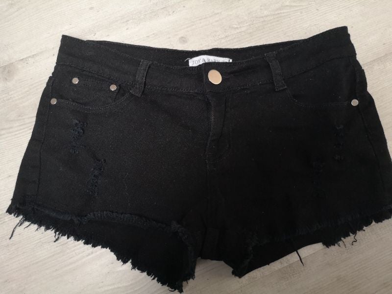 Short en jean noir