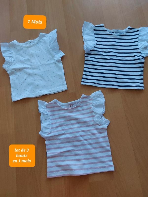 3 hauts en 1 mois