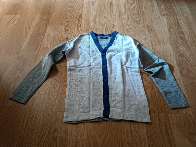 Gilet gris et bleu Okaïdi 8 ans