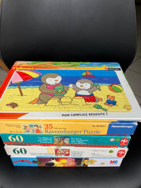 8 puzzles de15 a 60 pieces