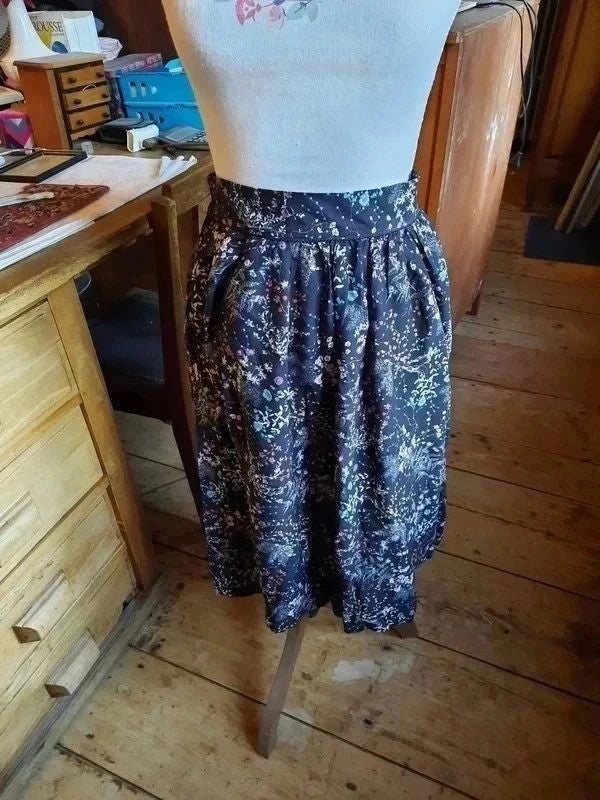 Jupe Camaïeu taille 36 neuve avec étiquette