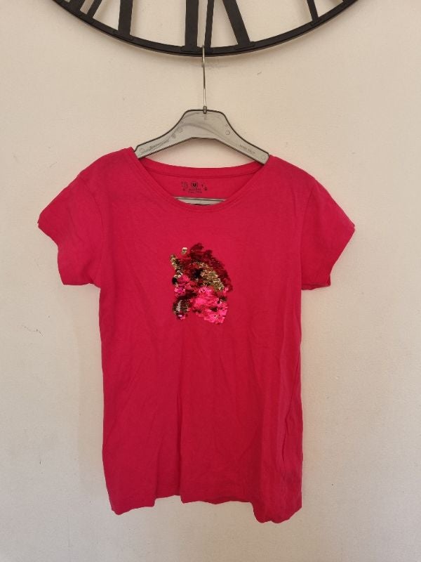 T shirt sequins
