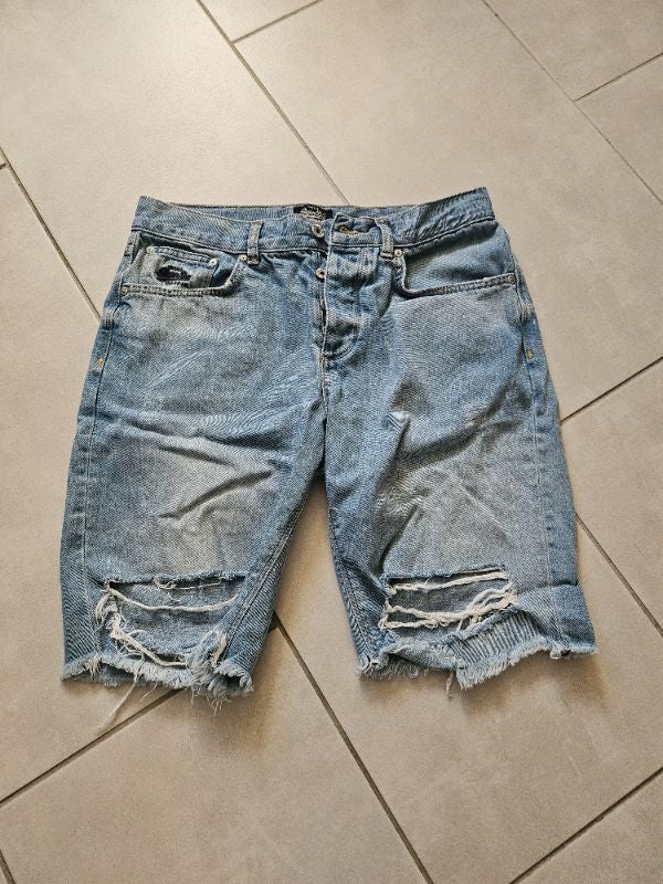Short jean