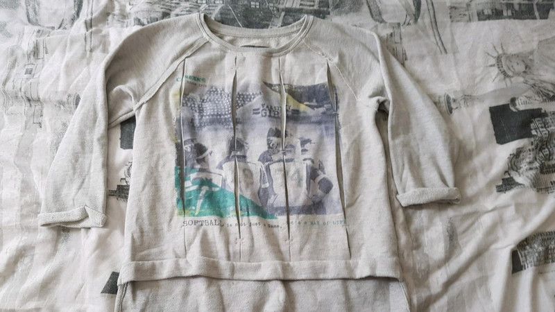 Pull léger 12a fille creeks 0€22 dès l'achat d'un 2 ème articles.