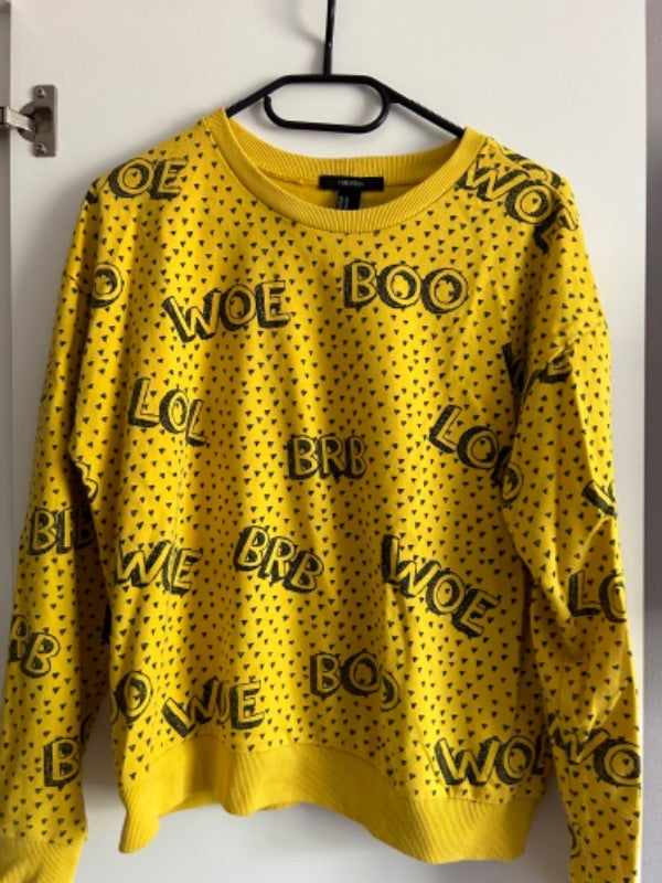 Pull jaune