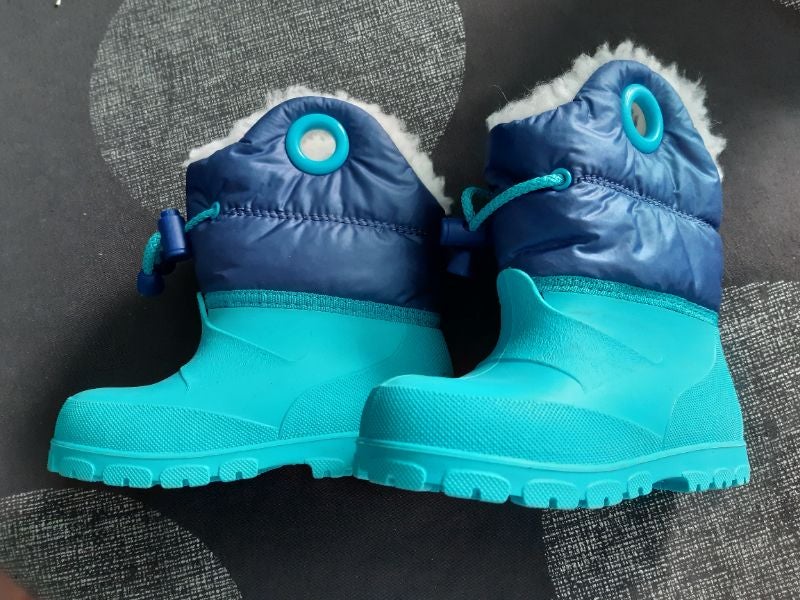 Bottes de neige bleues