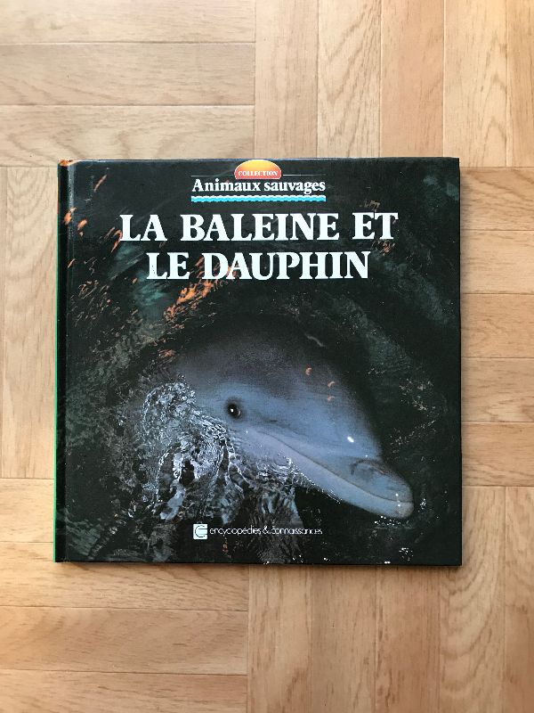 Livre, La baleine et le dauphin