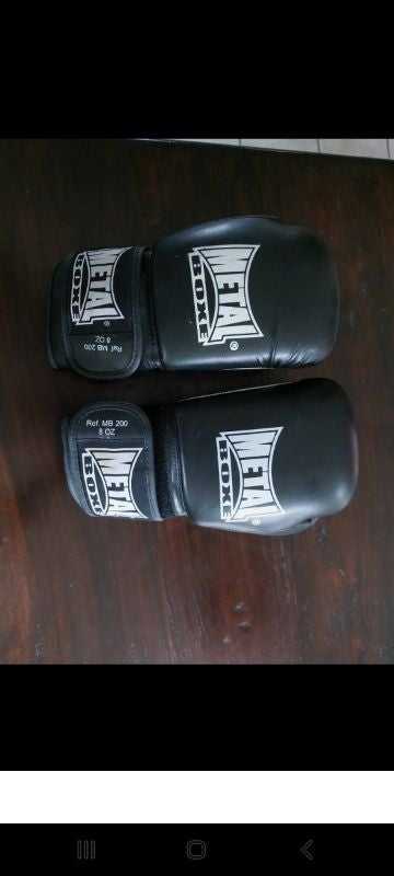 Gants de boxe